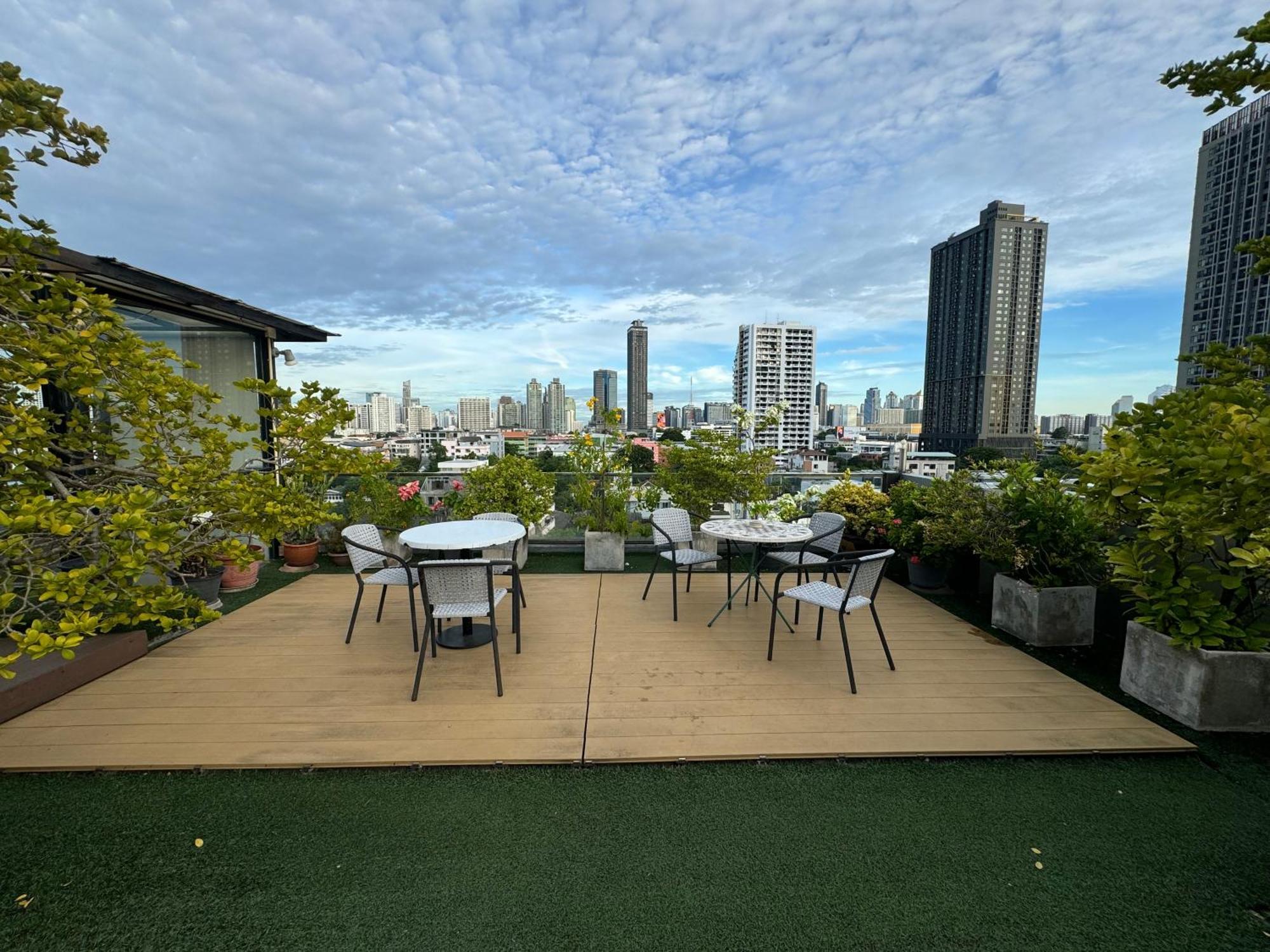 W8 Condo, Top Floor Luxe 3 Bedroom Penthouse, Hip Central Bangkok Area, 5 Mins From Thonglo Bts Station Μπανγκόκ Εξωτερικό φωτογραφία