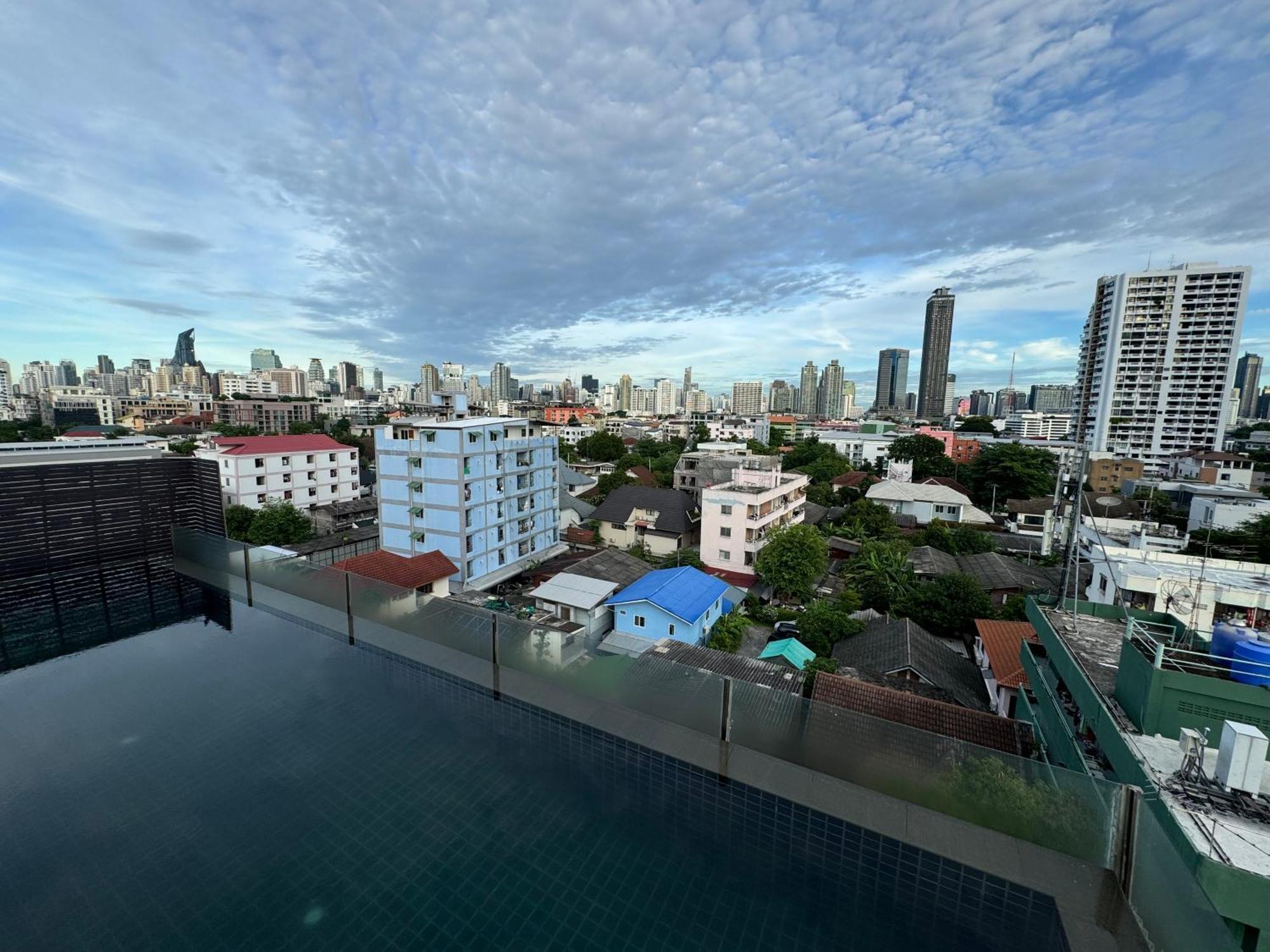 W8 Condo, Top Floor Luxe 3 Bedroom Penthouse, Hip Central Bangkok Area, 5 Mins From Thonglo Bts Station Μπανγκόκ Εξωτερικό φωτογραφία